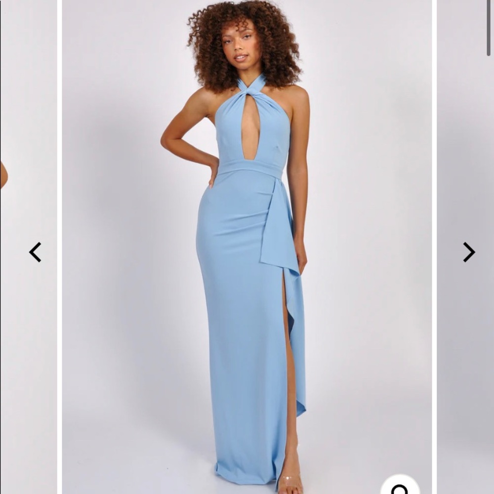 M Boutique - Keyhole Maxi dress